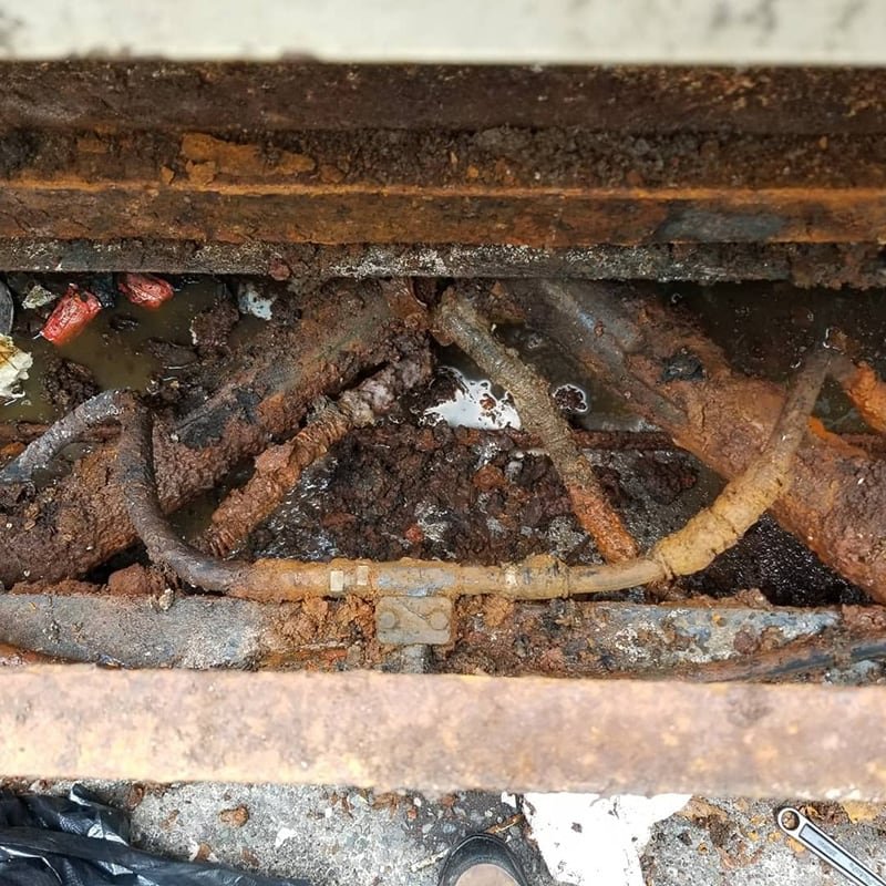 unclean waste equipment